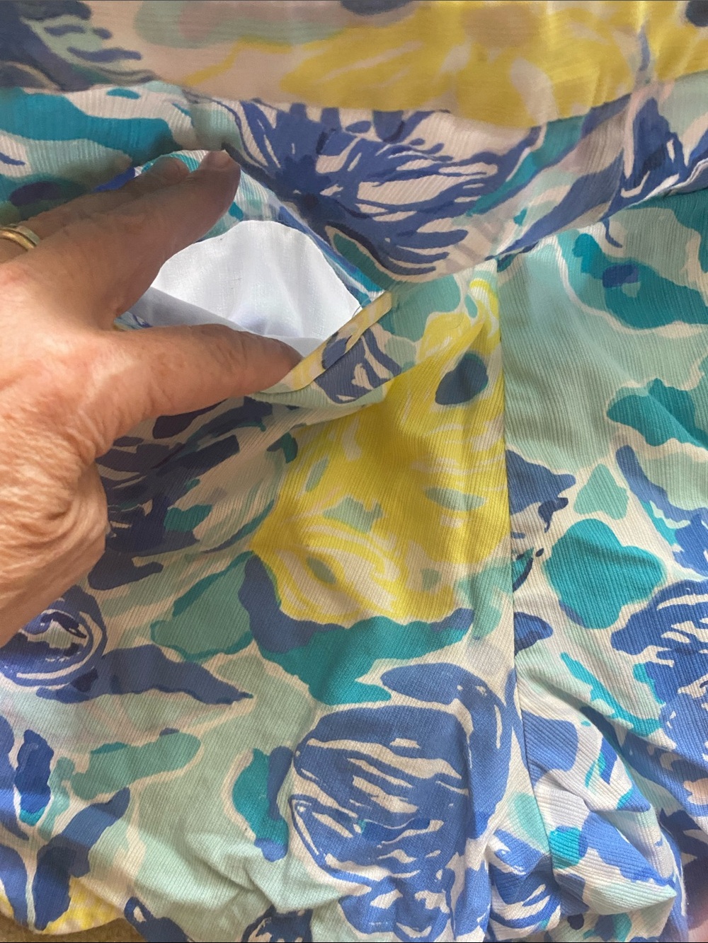 Lilly Pulitzer size 16 buttercup shorts - Picture 5 of 7